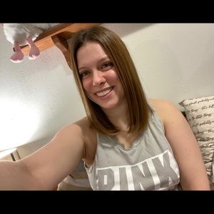 Meet your Posher, Claire